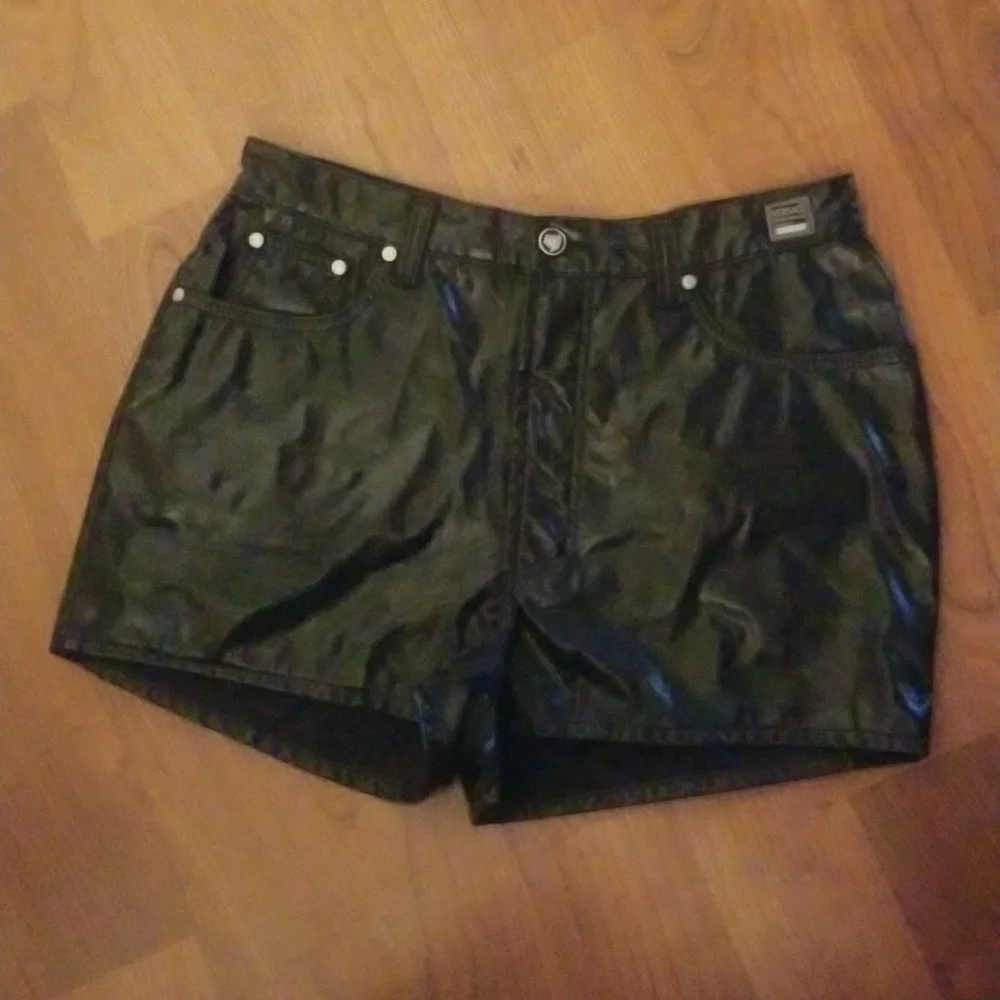 Versace Jeans Conture leather short - Picture 3 of 15